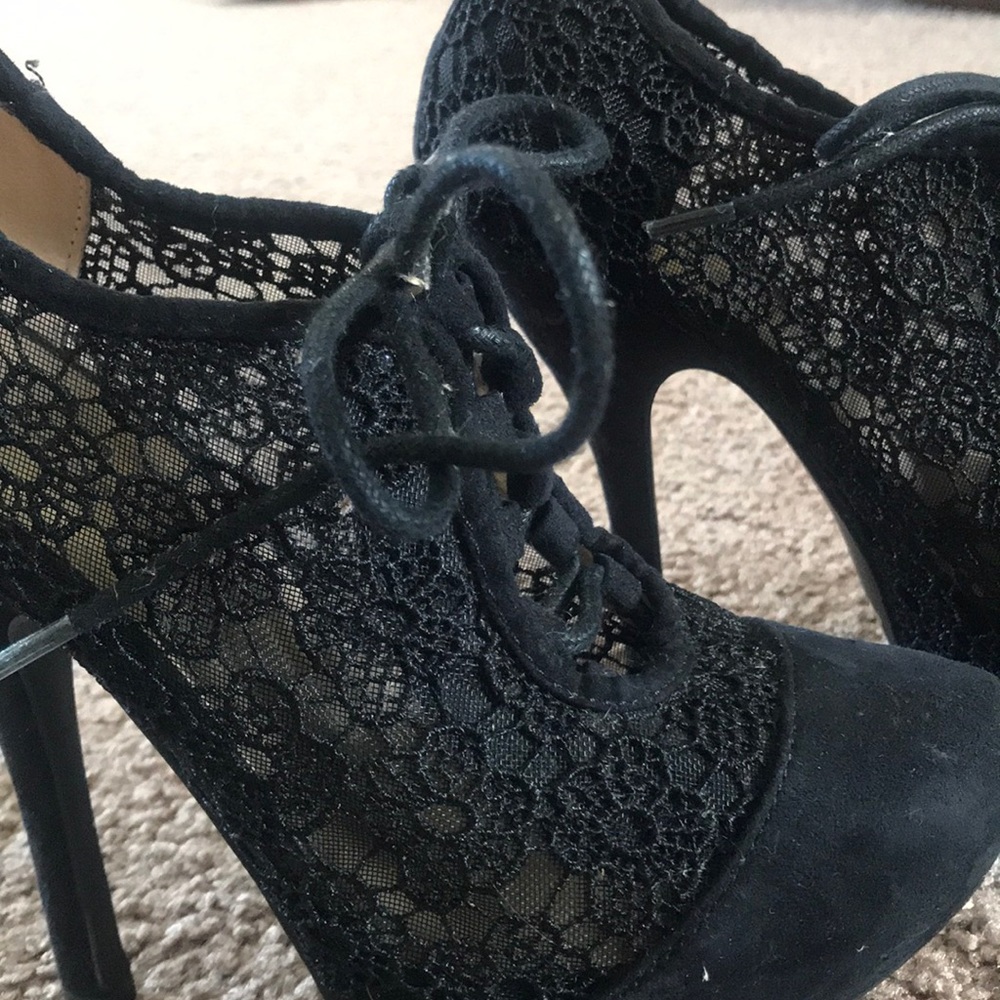 High heels - Picture 2 of 5